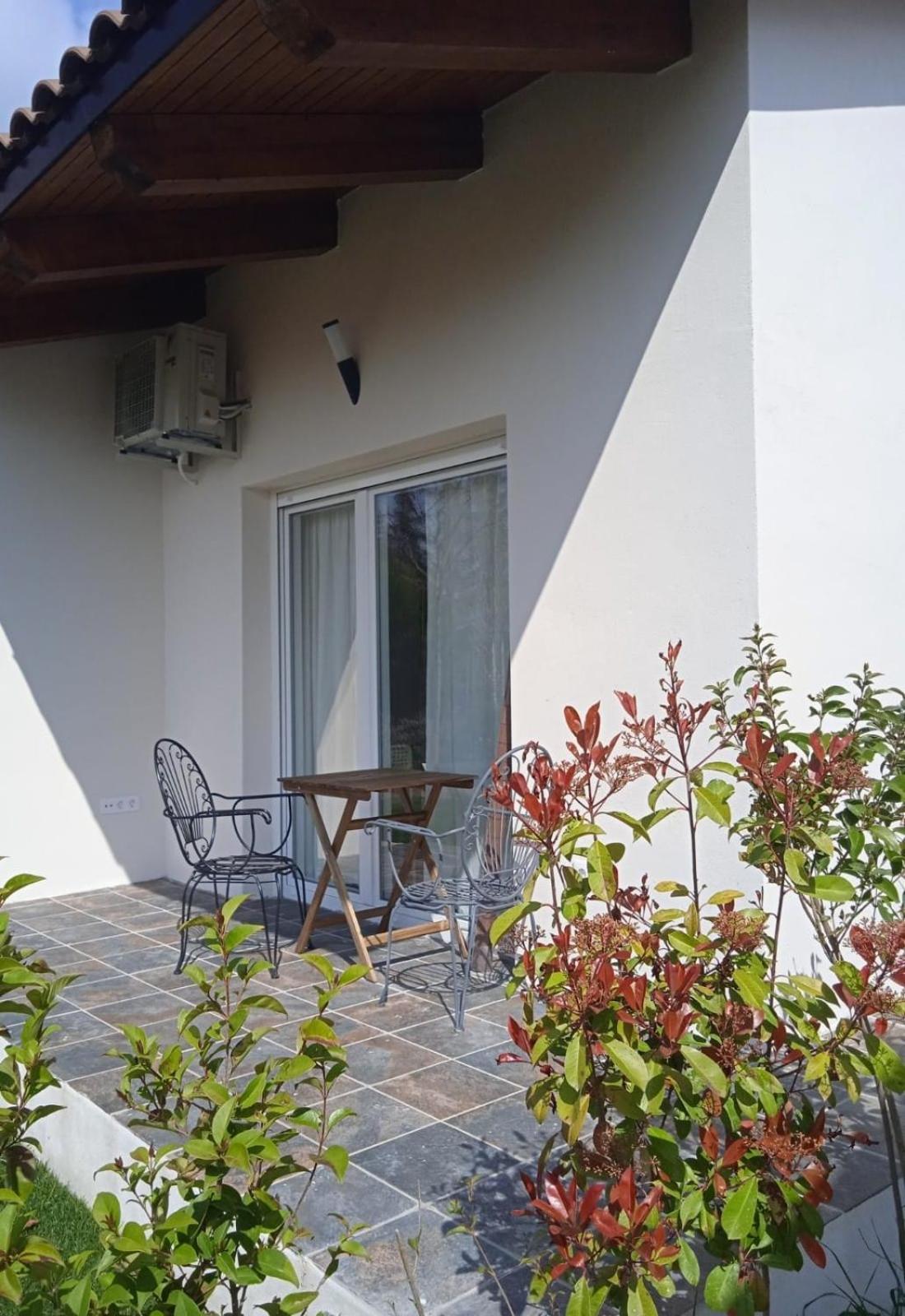 Casita Independiente Con Jardin Cercedilla Exterior photo
